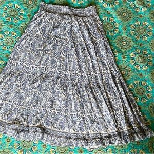 Max Studio - Blue Floral Gypsy Skirt 🔮